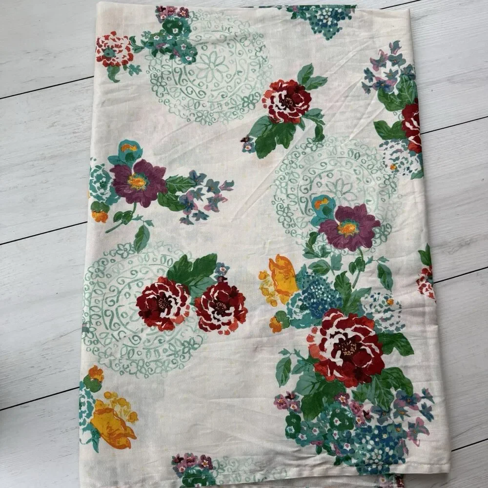 Lot Of 2 PIONEER WOMAN 52